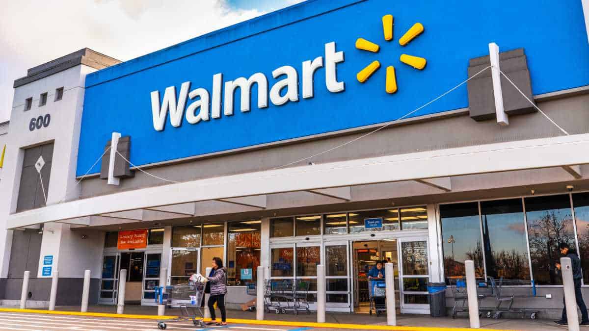 Walmart Storefront